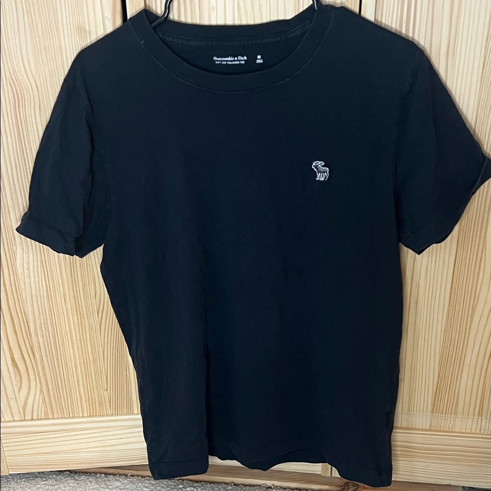 Abercrombie & Fitch Black Short Sleeve Tee